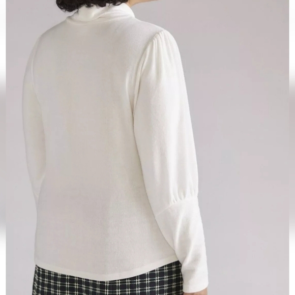 By Anthropologie Puff Sleeve Turtleneck Long Sleeve Sweater in Ivory Small - Picture 2 of 16